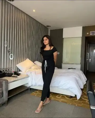 Bidhuna Call Girl Service